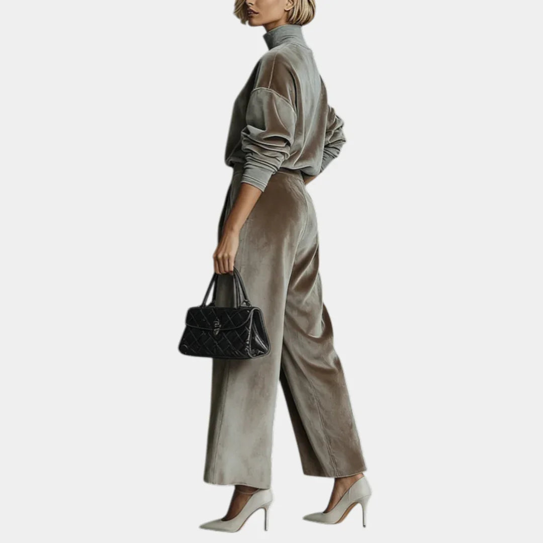 Aurélie | Casual Velvet Two-Piece Set with High Collar for Women