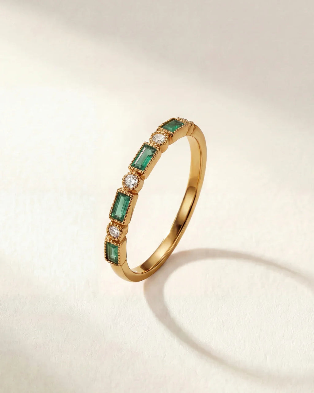 Pascale | Ring with Green Stones