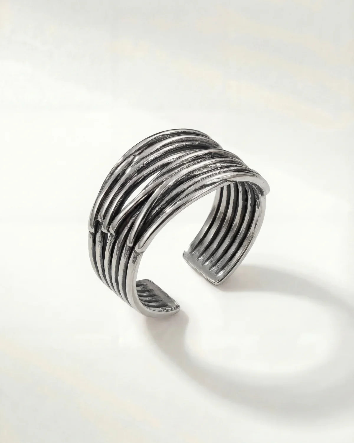 Isaline | Modern Ring