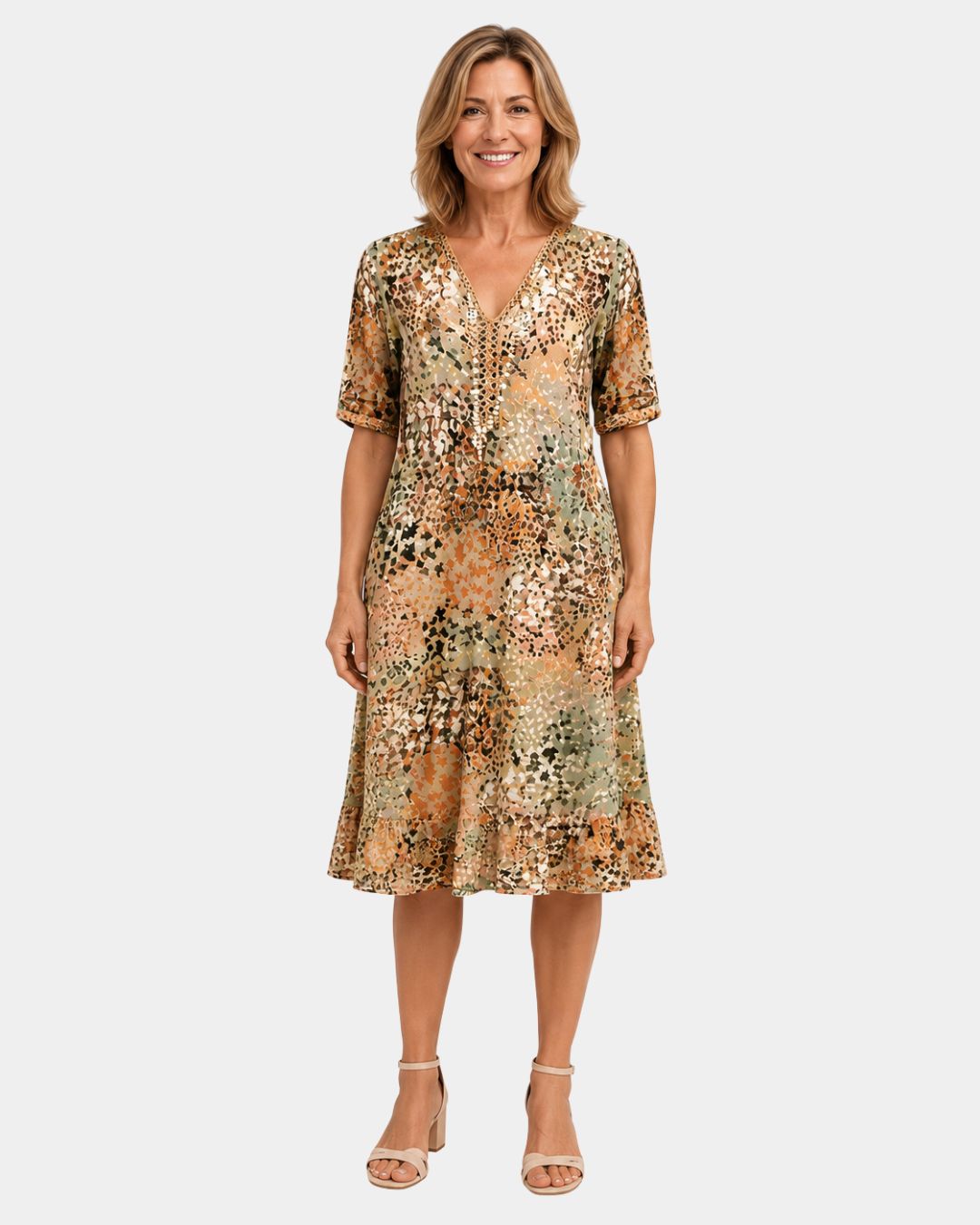 Adèle | Dress with V-neckline