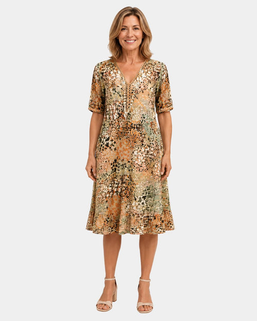 Adèle | Dress with V-neckline
