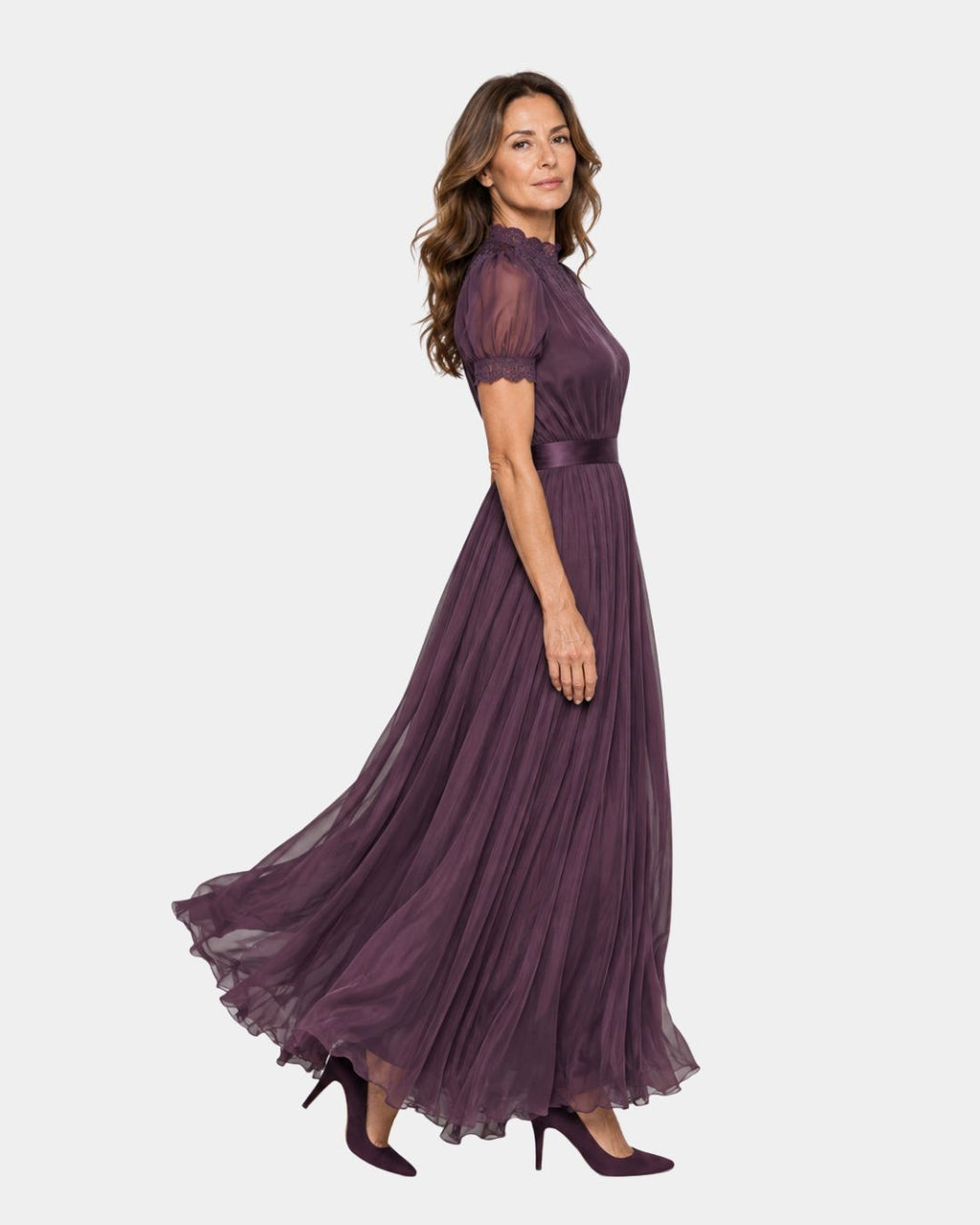 Tiphaine | Dress with Deep Neckline and Chiffon Lace Finishes