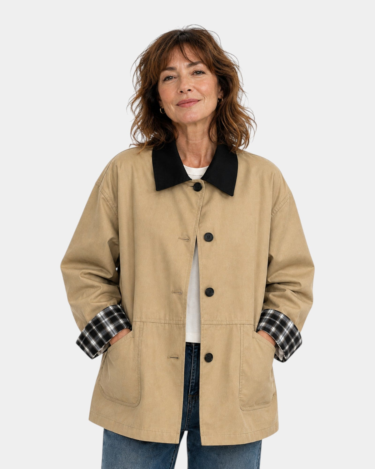 Jasélie | Button-Up Jacket with Contrasting Details