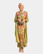 Lynette | Outfit with Dress and Light Vest