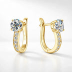 Louise | Huggie Earrings in Moissanite Kanal