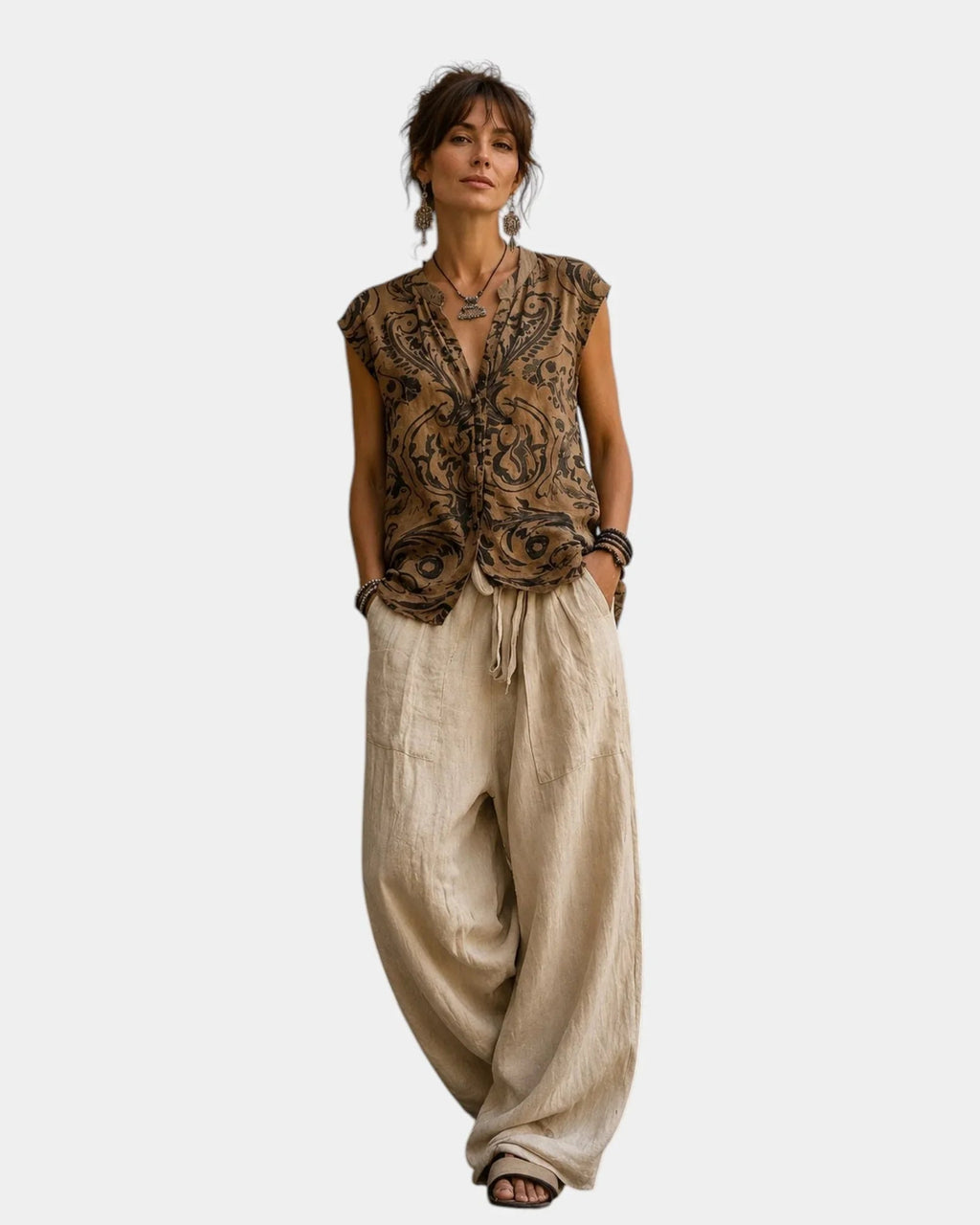 Roxia | Three-Piece Minimalist Set