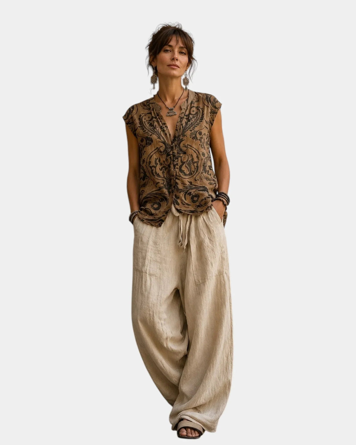 Roxia | Three-Piece Minimalist Set