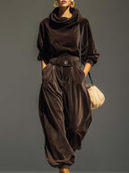 Jeanne | The Chic Lounge Look