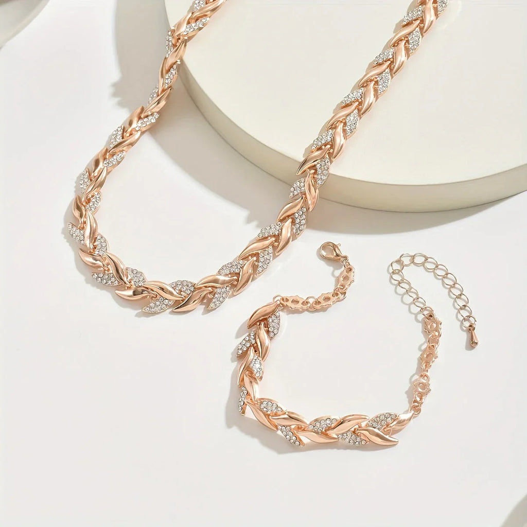 Nienke | Handmade Fish Tail Necklace
