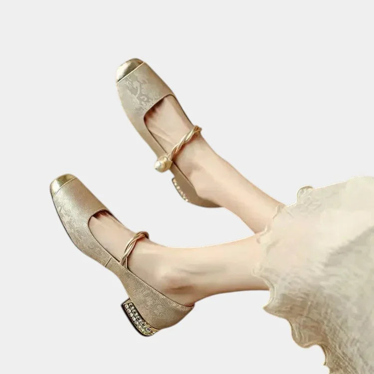 Sarah | Classic Dance Shoes with an Elegant Look