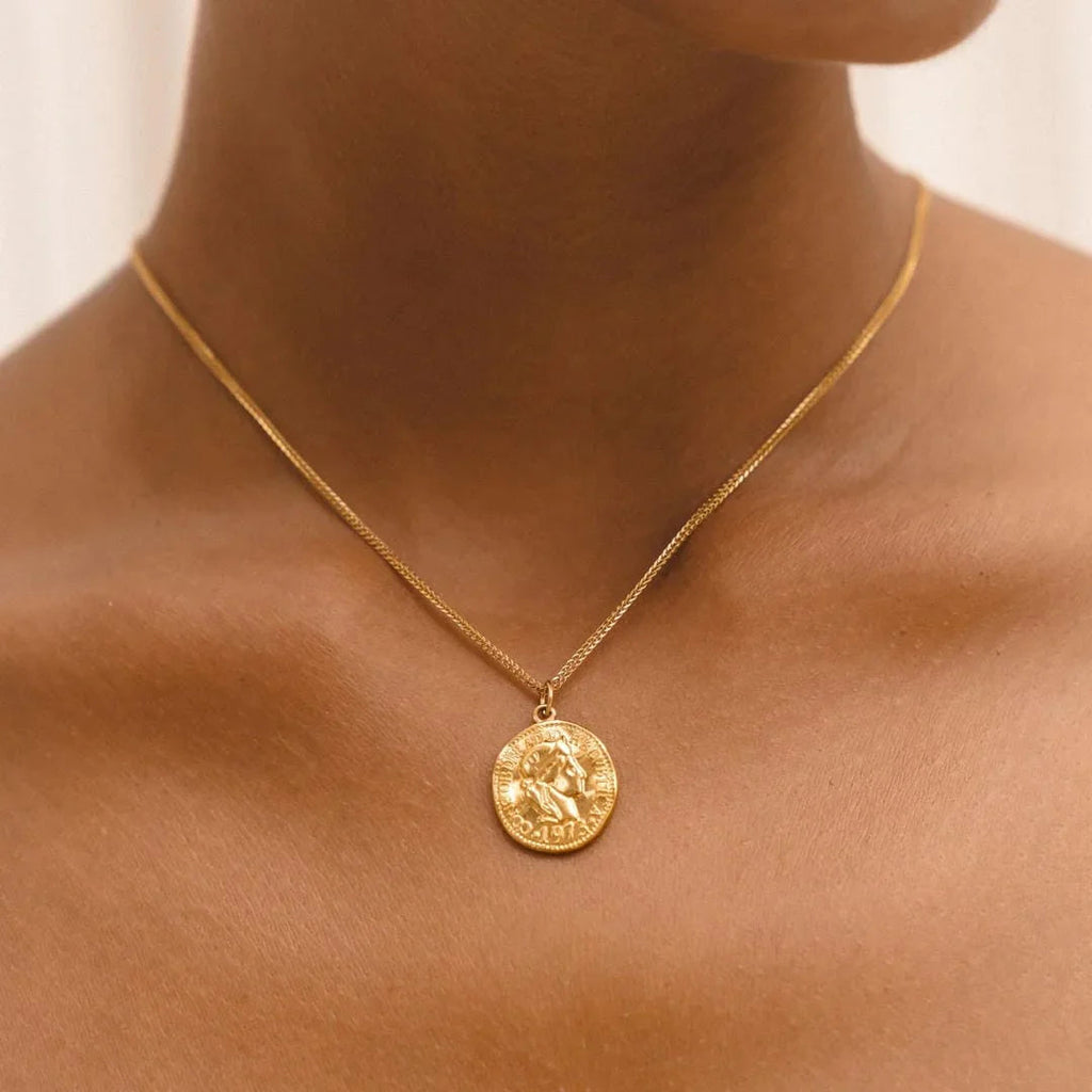 Bérénice | Elegant Necklace with Antique Coin