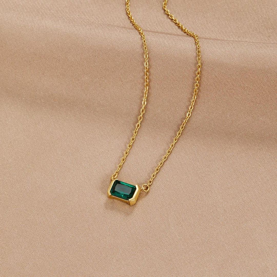 Flower | Green Emerald Gold Necklace