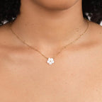 Laure | Flower Pendant Necklace